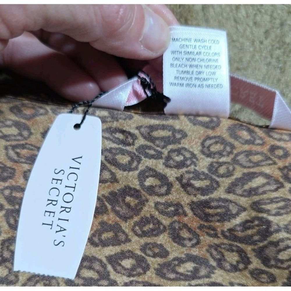 VICTORIA'S SECRET Vintage Nightgown Large Lace‎ Cheetah lace Y2K 90S slip NWT 99 - Picture 5 of 7
